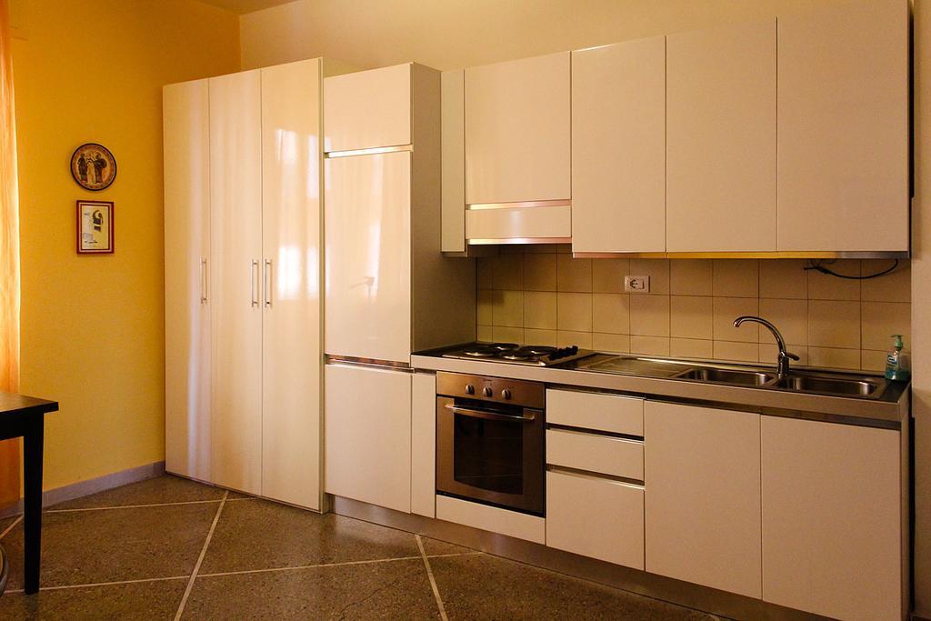 Guesthouse Stazione Pisa Centro Eksteriør bilde