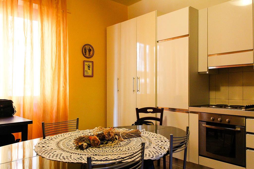 Guesthouse Stazione Pisa Centro Eksteriør bilde