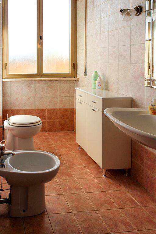 Guesthouse Stazione Pisa Centro Eksteriør bilde